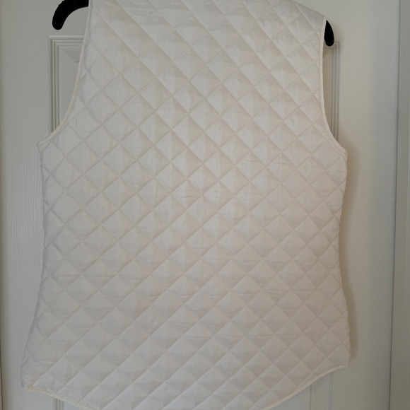 Karen Scott Sport Lightweight White Vest - Picture 3 of 3